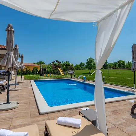 Holiday home Irene, A Quiet And Peaceful Pool