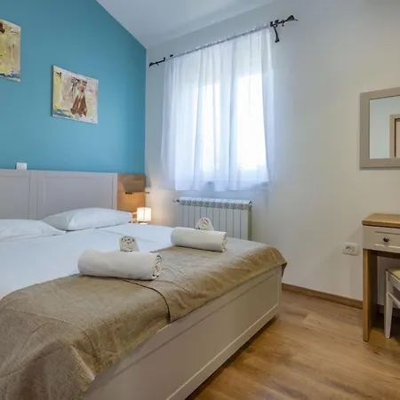 Irene, A Quiet And Peaceful Pool 別荘 *